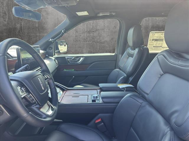 new 2024 Lincoln Navigator car, priced at $83,054