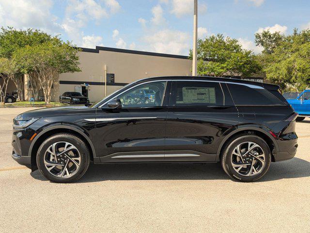 new 2025 Lincoln Nautilus car, priced at $55,323