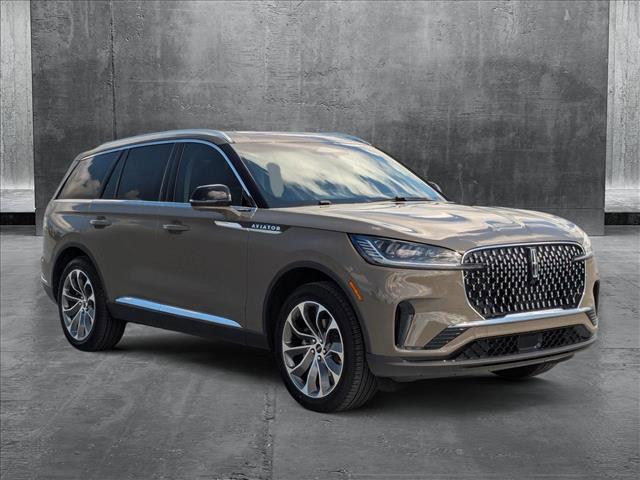 new 2025 Lincoln Aviator car, priced at $60,923