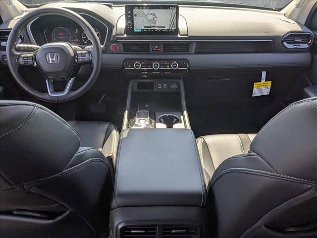 used 2025 Honda Pilot car, priced at $41,952