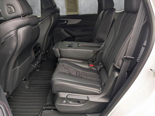 used 2023 Acura MDX car, priced at $48,994