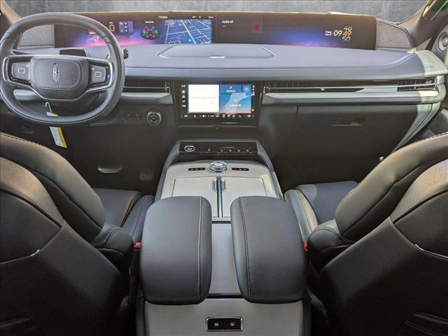 new 2025 Lincoln Navigator car, priced at $109,499
