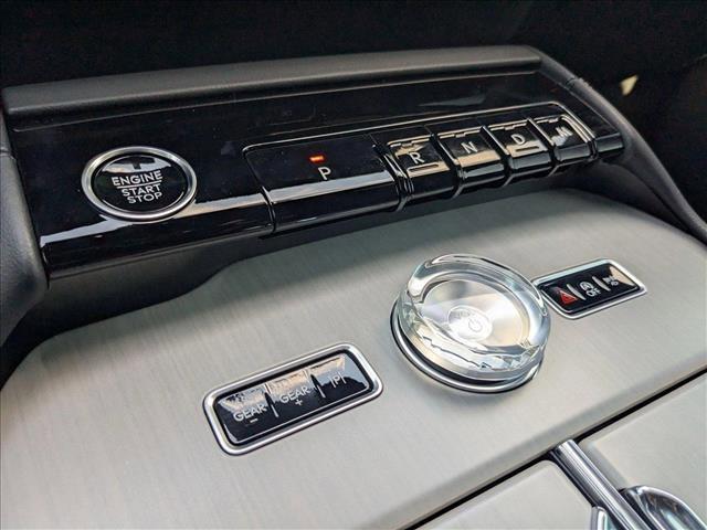 new 2025 Lincoln Navigator car, priced at $109,499