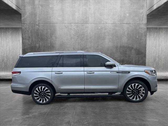 new 2024 Lincoln Navigator car, priced at $116,290