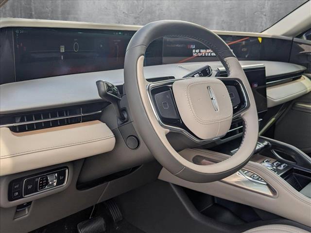 new 2025 Lincoln Nautilus car, priced at $61,336
