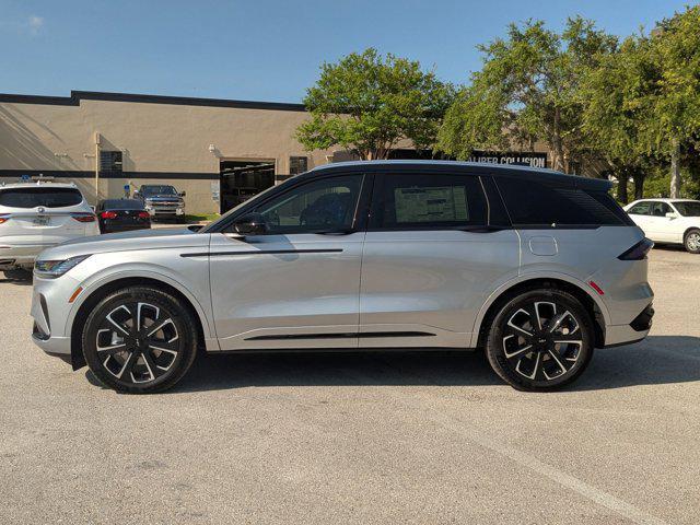 new 2025 Lincoln Nautilus car, priced at $62,451