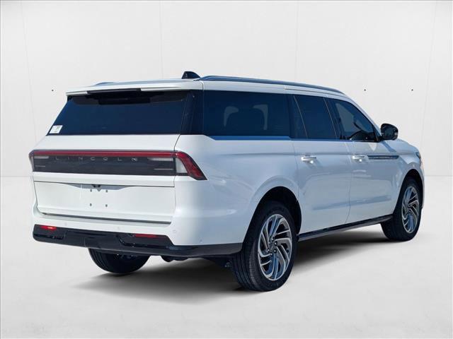 new 2025 Lincoln Navigator car, priced at $101,346