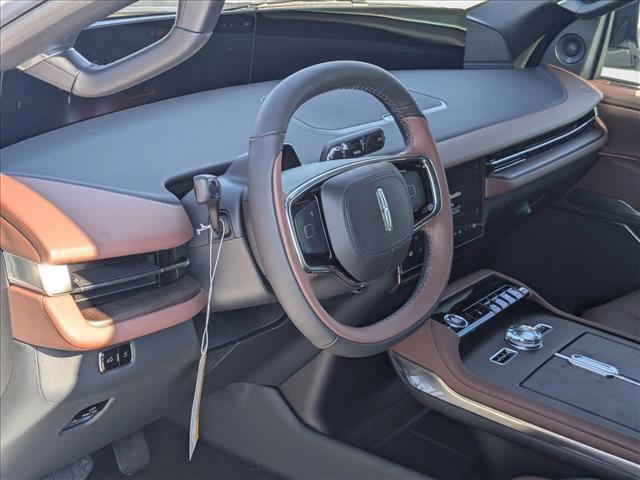new 2025 Lincoln Navigator car, priced at $101,346