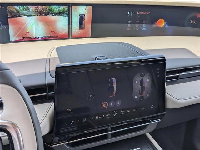 new 2025 Lincoln Nautilus car, priced at $50,884