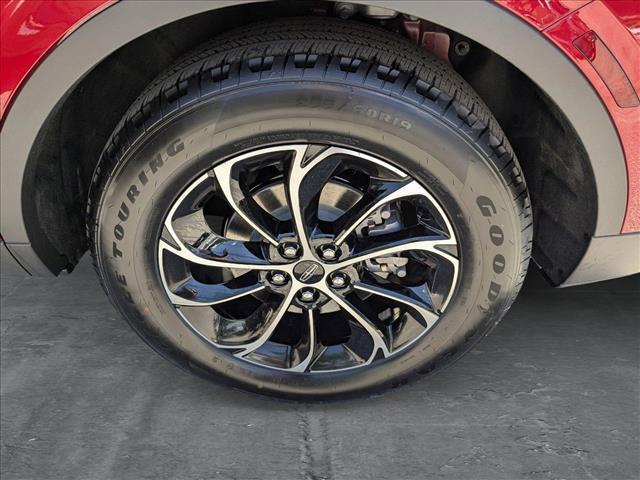 new 2025 Lincoln Nautilus car, priced at $50,884