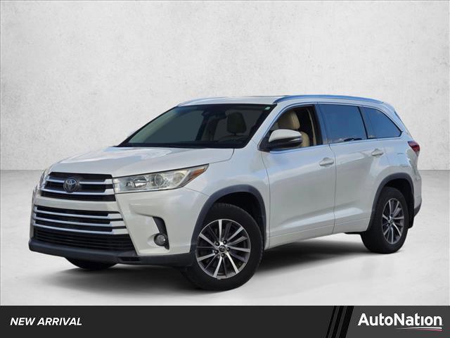 used 2017 Toyota Highlander car, priced at $21,990