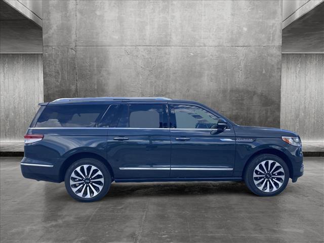 new 2024 Lincoln Navigator car, priced at $104,549