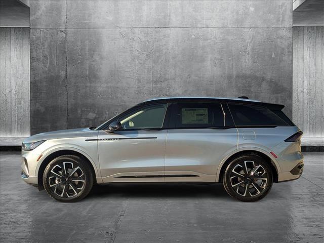 new 2025 Lincoln Nautilus car, priced at $60,771