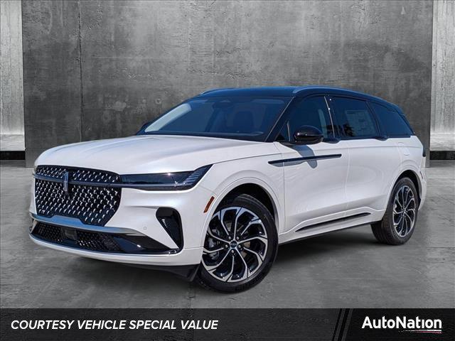 new 2025 Lincoln Nautilus car, priced at $62,451