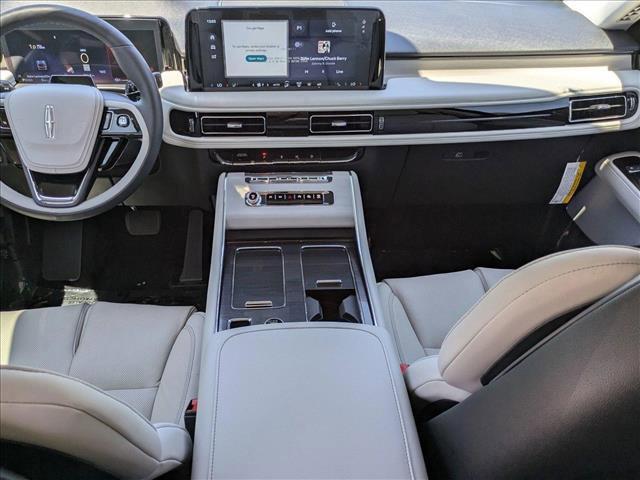 new 2025 Lincoln Aviator car, priced at $71,187