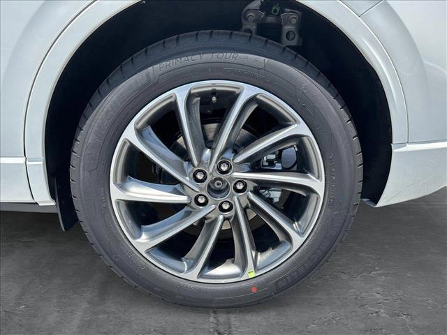 new 2024 Lincoln Corsair car, priced at $45,031