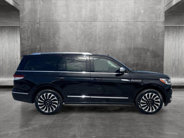 new 2024 Lincoln Navigator car, priced at $113,090