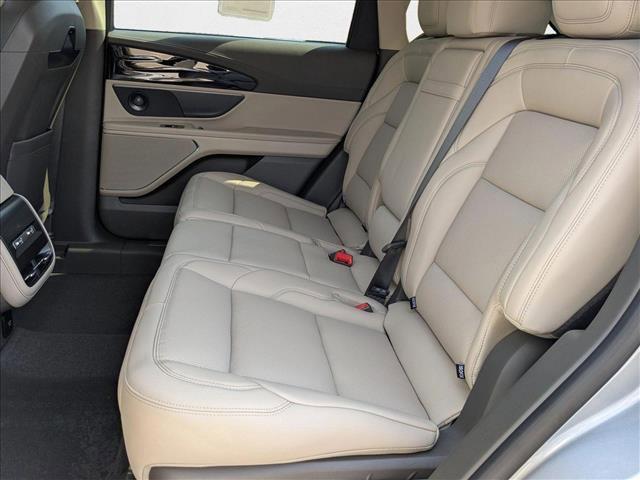 new 2025 Lincoln Nautilus car, priced at $54,999