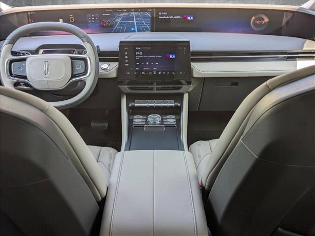new 2025 Lincoln Nautilus car, priced at $53,643