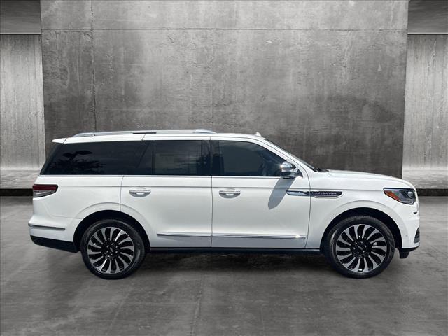 new 2024 Lincoln Navigator car, priced at $114,040