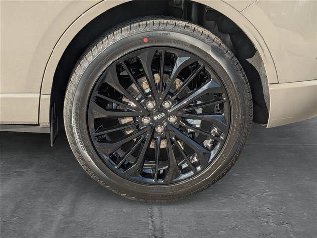 new 2025 Lincoln Corsair car, priced at $45,153
