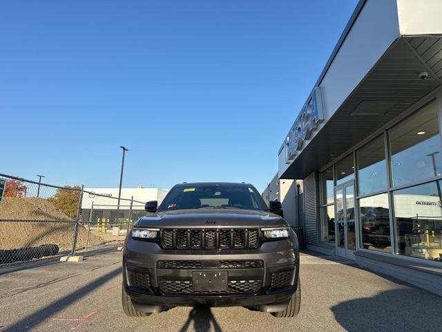 used 2021 Jeep Grand Cherokee L car, priced at $33,726