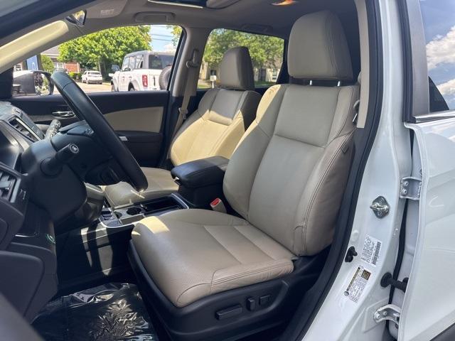 used 2015 Honda CR-V car, priced at $12,500
