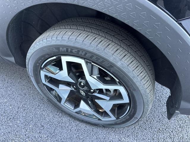 used 2024 Hyundai SANTA CRUZ car, priced at $32,888
