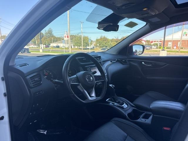 used 2017 Nissan Rogue Sport car, priced at $15,497