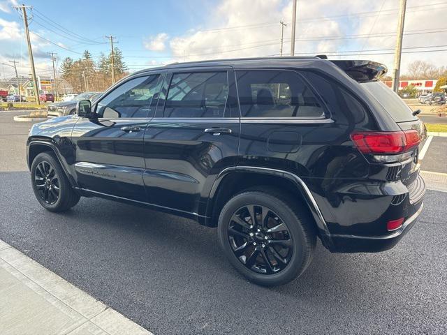 used 2020 Jeep Grand Cherokee car, priced at $25,888