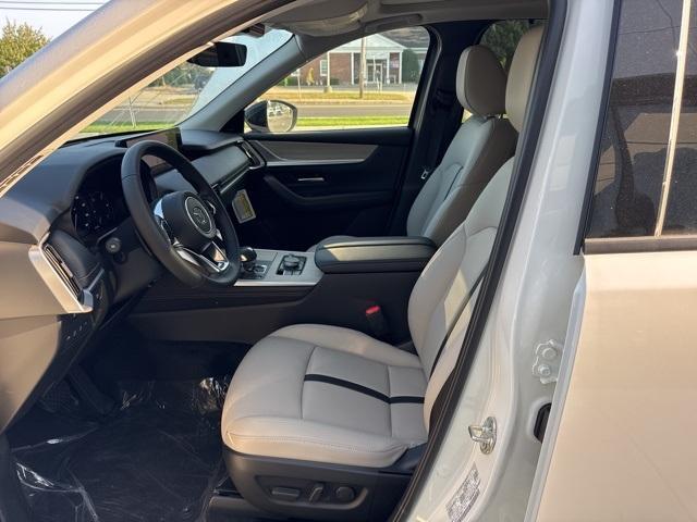 new 2025 Mazda CX-90 car, priced at $46,813