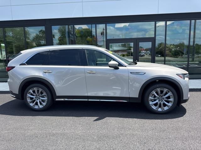 new 2025 Mazda CX-90 car, priced at $47,362