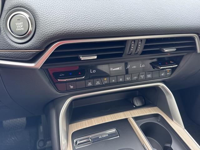 new 2025 Mazda CX-90 car, priced at $39,625