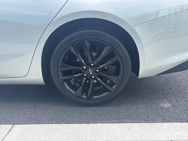 used 2021 Chevrolet Malibu car, priced at $15,187