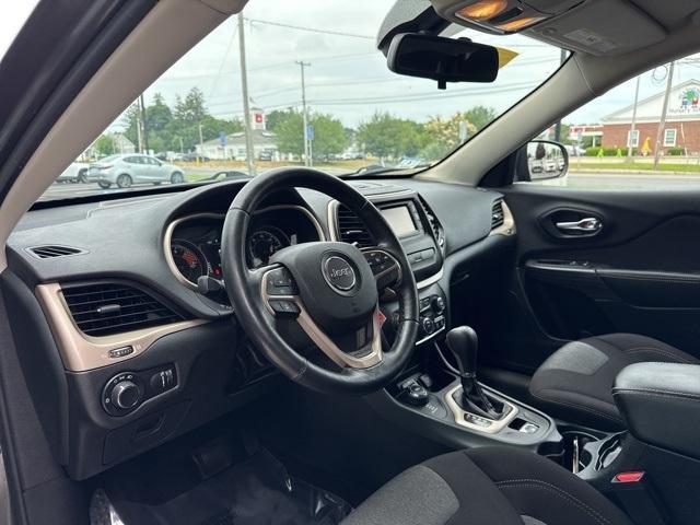 used 2016 Jeep Cherokee car, priced at $12,988