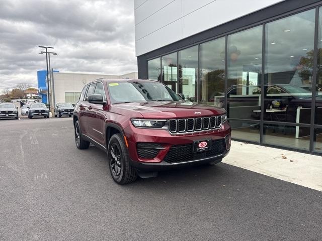 used 2024 Jeep Grand Cherokee car, priced at $35,387