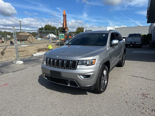 used 2017 Jeep Grand Cherokee car, priced at $17,084