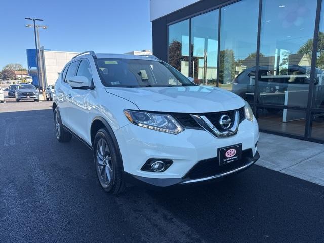 used 2016 Nissan Rogue car, priced at $13,387
