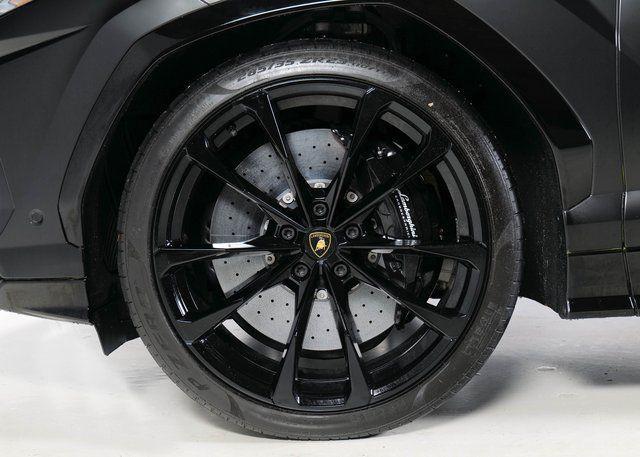 used 2022 Lamborghini Urus car, priced at $209,990