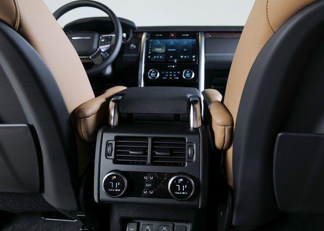 new 2025 Land Rover Discovery car, priced at $79,803