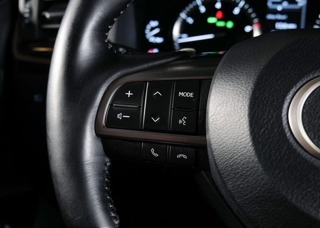 used 2018 Lexus LX 570 car, priced at $51,990