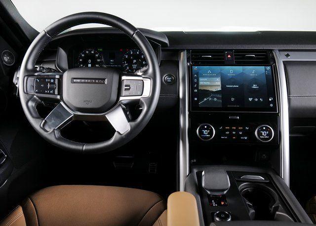 used 2025 Land Rover Discovery car, priced at $69,500