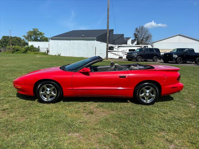 used 1995 Pontiac Firebird car, priced at $5,900