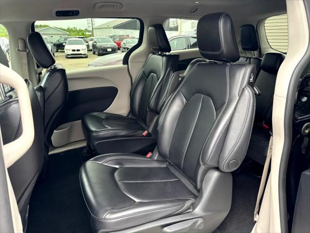 used 2023 Chrysler Pacifica Hybrid car, priced at $27,900