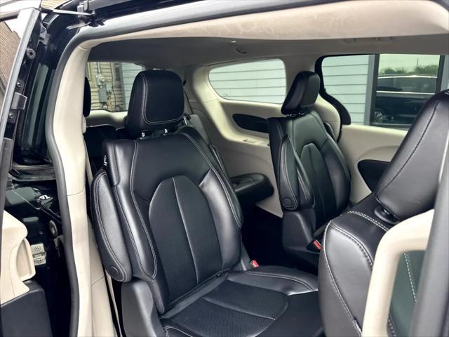 used 2023 Chrysler Pacifica Hybrid car, priced at $27,900