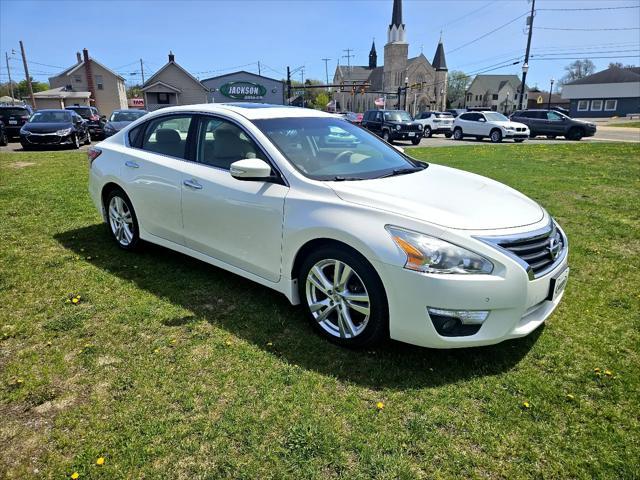 used 2015 Nissan Altima car, priced at $14,900