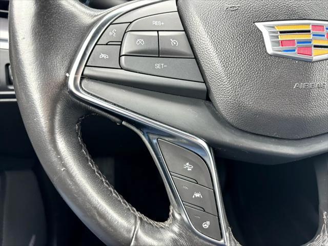 used 2023 Cadillac XT5 car, priced at $20,900