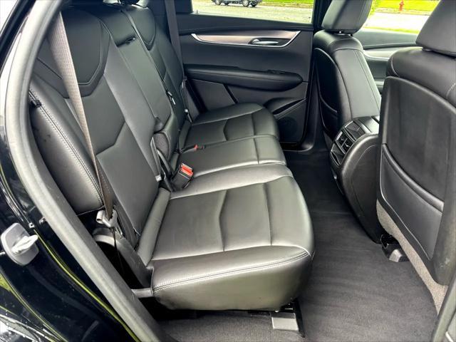used 2023 Cadillac XT5 car, priced at $20,900