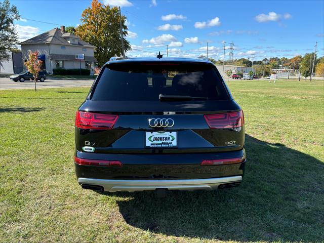 used 2018 Audi Q7 car, priced at $20,900