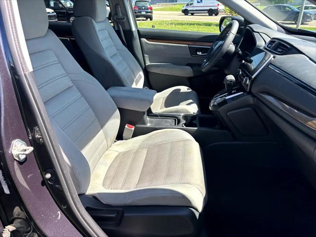 used 2017 Honda CR-V car, priced at $14,900